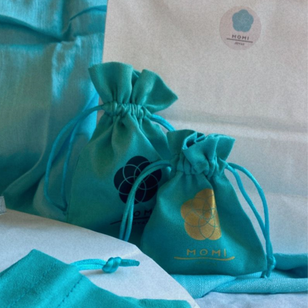 ARGOLLAS DE PLATA CIRCONES