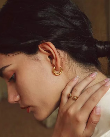 ARGOLLAS ACERO QUIRÚRGICO DORADA (16mm)