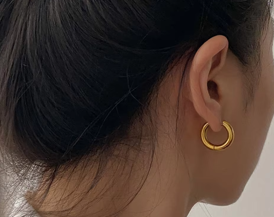 ARGOLLAS ACERO QUIRÚRGICO DORADA (16mm)