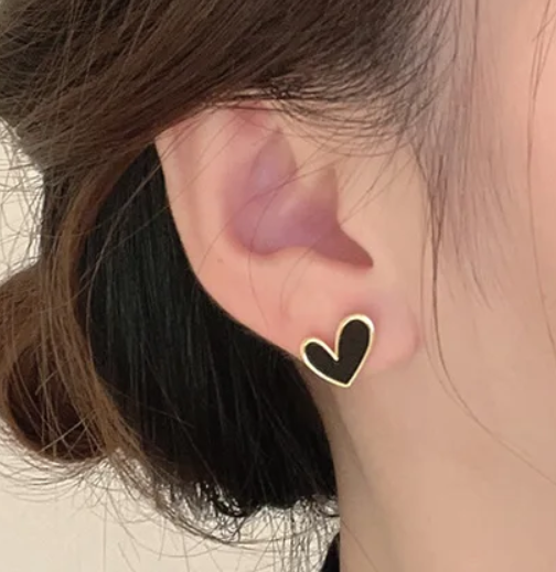 AROS BIJOUX CORAZON NEGRO