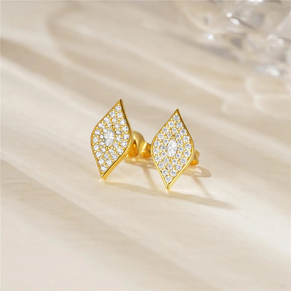 AROS DE PLATA 925 BAÑADOS EN ORO OJO TURCO BRILLANTE.